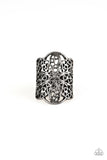 Paparazzi The Way You Make Me FRILL - Black - Ring