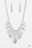 Paparazzi Texture Tigress - Silver - Necklace and matching Earrings
