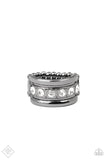 Paparazzi Dauntless Shine - Black Ring