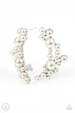 Paparazzi Metro Makeover - White Pearl Ear Crawler
