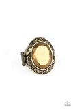 Paparazzi Ring Queen Sheen Brass