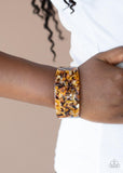 Paparazzi HAUTE Under The Collar - Yellow bracelet - The Jewelry Box Collection 